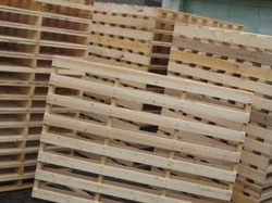 Wooden pallets and elements for pallets  €0