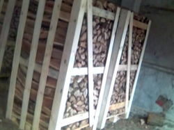 Firewood of oak on sale, natural moisture €0